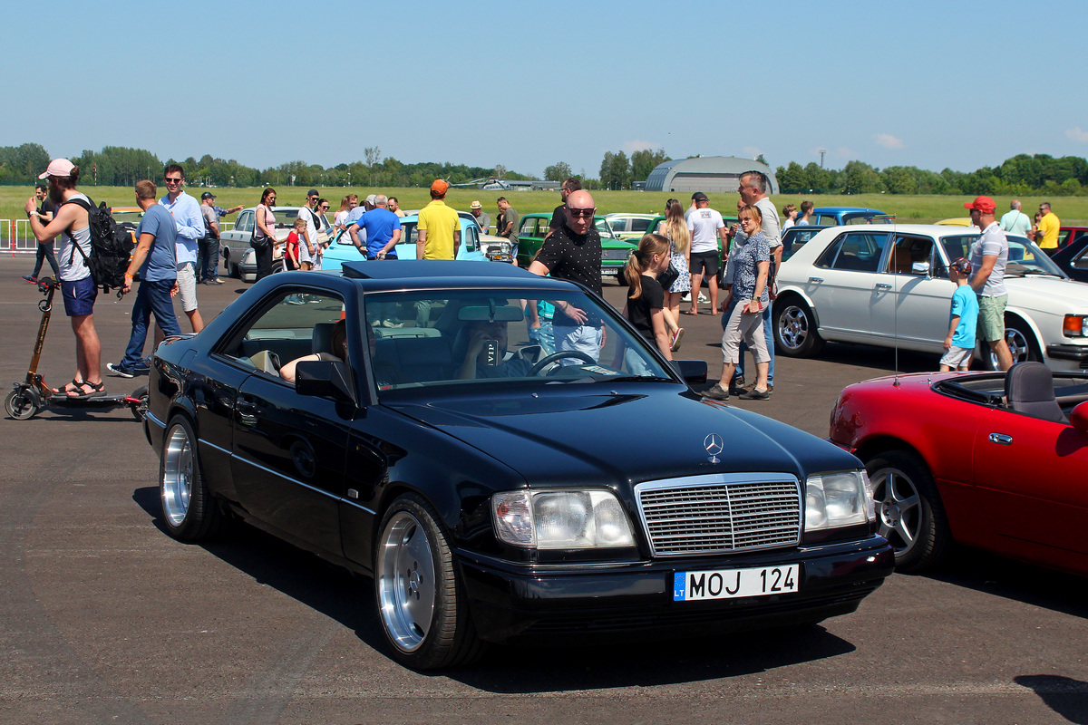 Литва, № MOJ 124 — Mercedes-Benz (C124) '87-96; Литва — Retro mugė 2024
