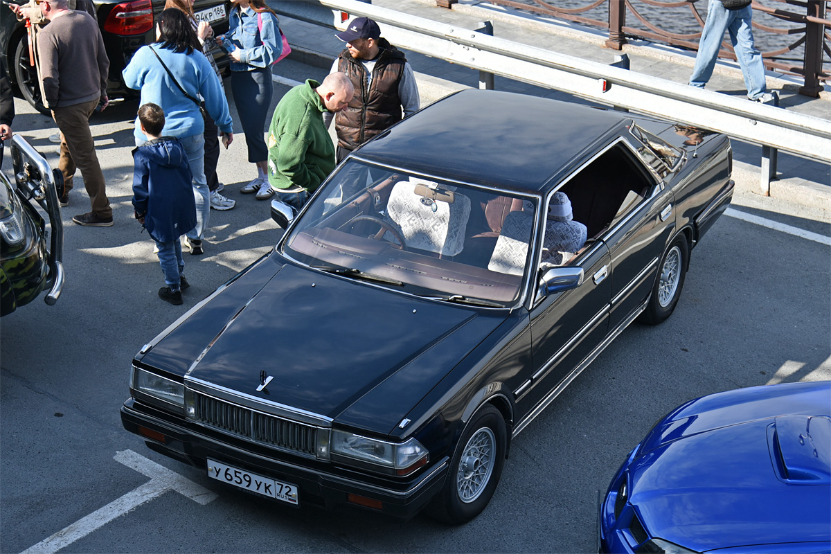 Тюменская область, № У 659 УК 72 — Nissan Cedric (Y30) '83-87