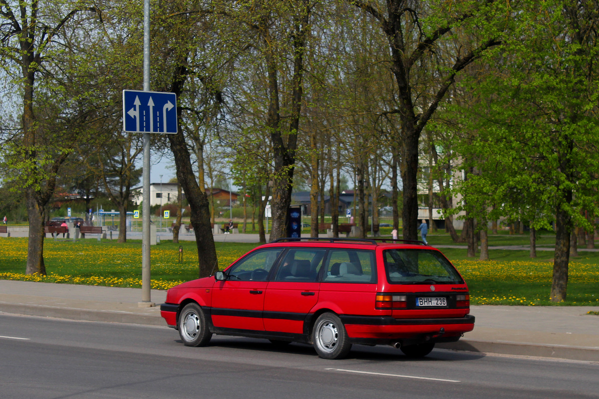 Литва, № BHH 236 — Volkswagen Passat (B3) '88-93