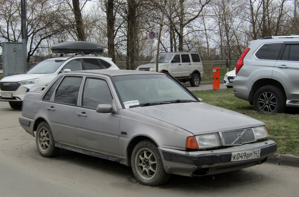 Ленинградская область, № К 049 ВР 147 — Volvo 460 '88–97