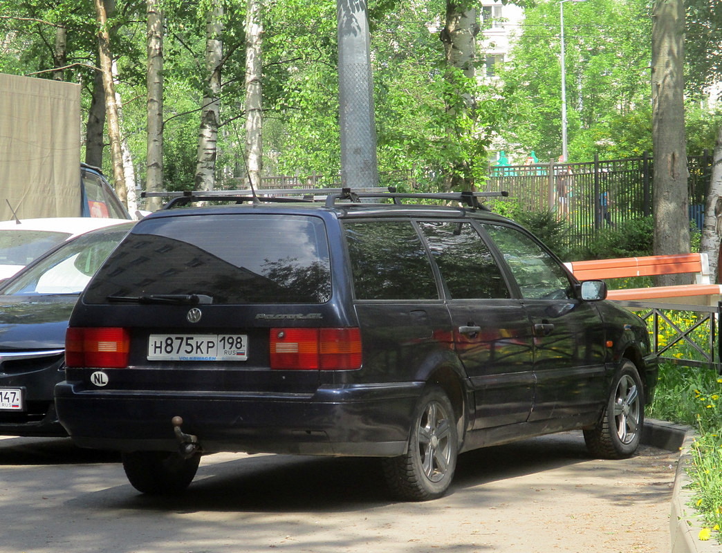 Санкт-Петербург, № Н 875 КР 198 — Volkswagen Passat (B4) '93-97
