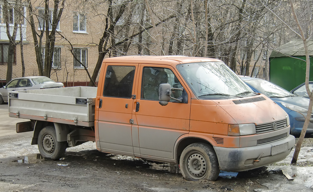 Калининградская область, № О 721 НУ 39 — Volkswagen Typ 2 (T4) '90-03