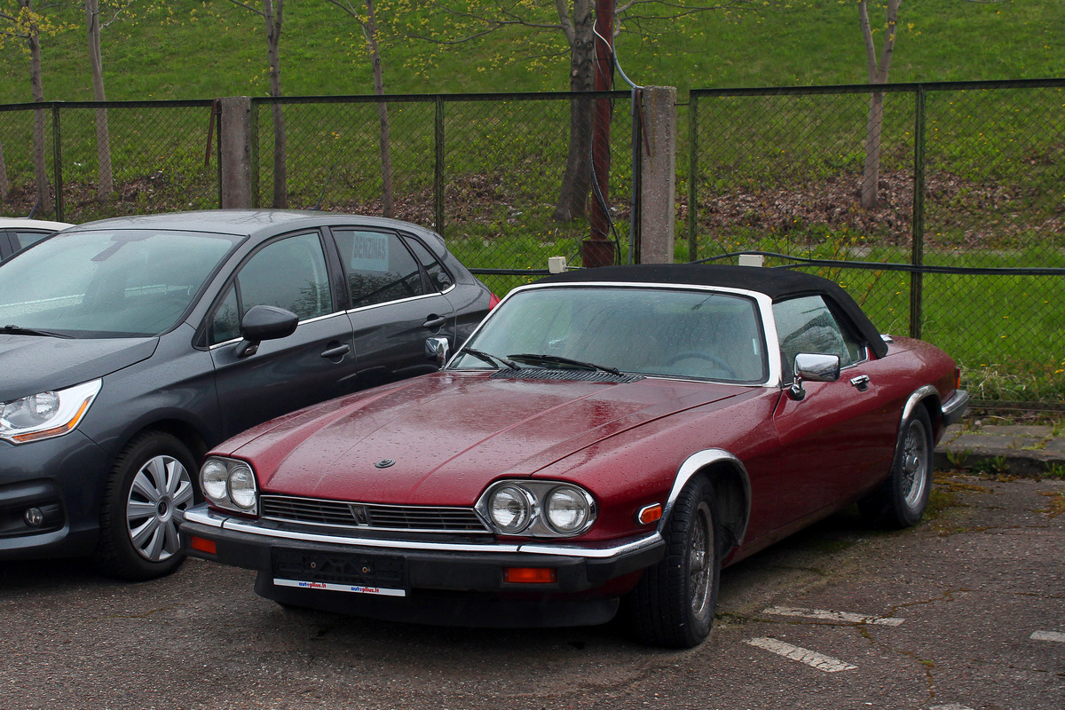 Литва, № (LT) U/N 0083 — Jaguar XJ-S (Series II) '81-91