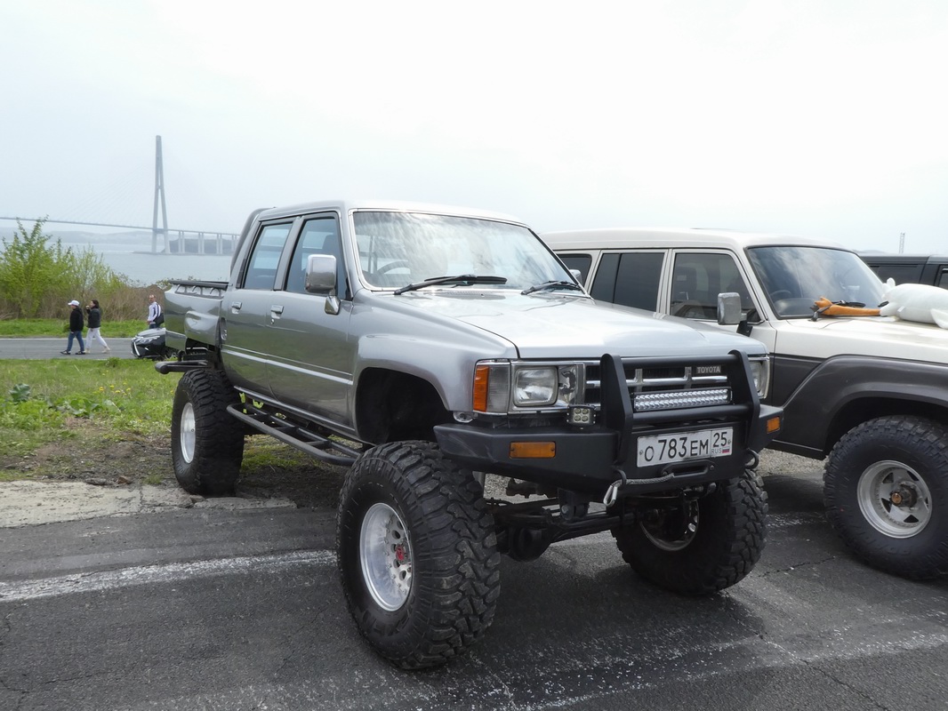 Приморский край, № О 783 ЕМ 25 — Toyota Hilux (4G) '84-88; Приморский край — Открытие сезона JDM Oldschool Cars (2024)