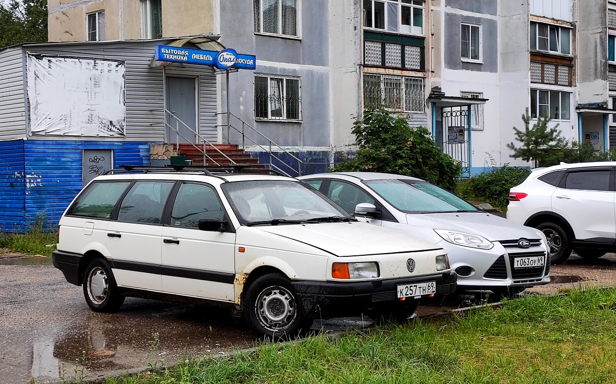 Тверская область, № К 257 ТН 69 — Volkswagen Passat (B3) '88-93