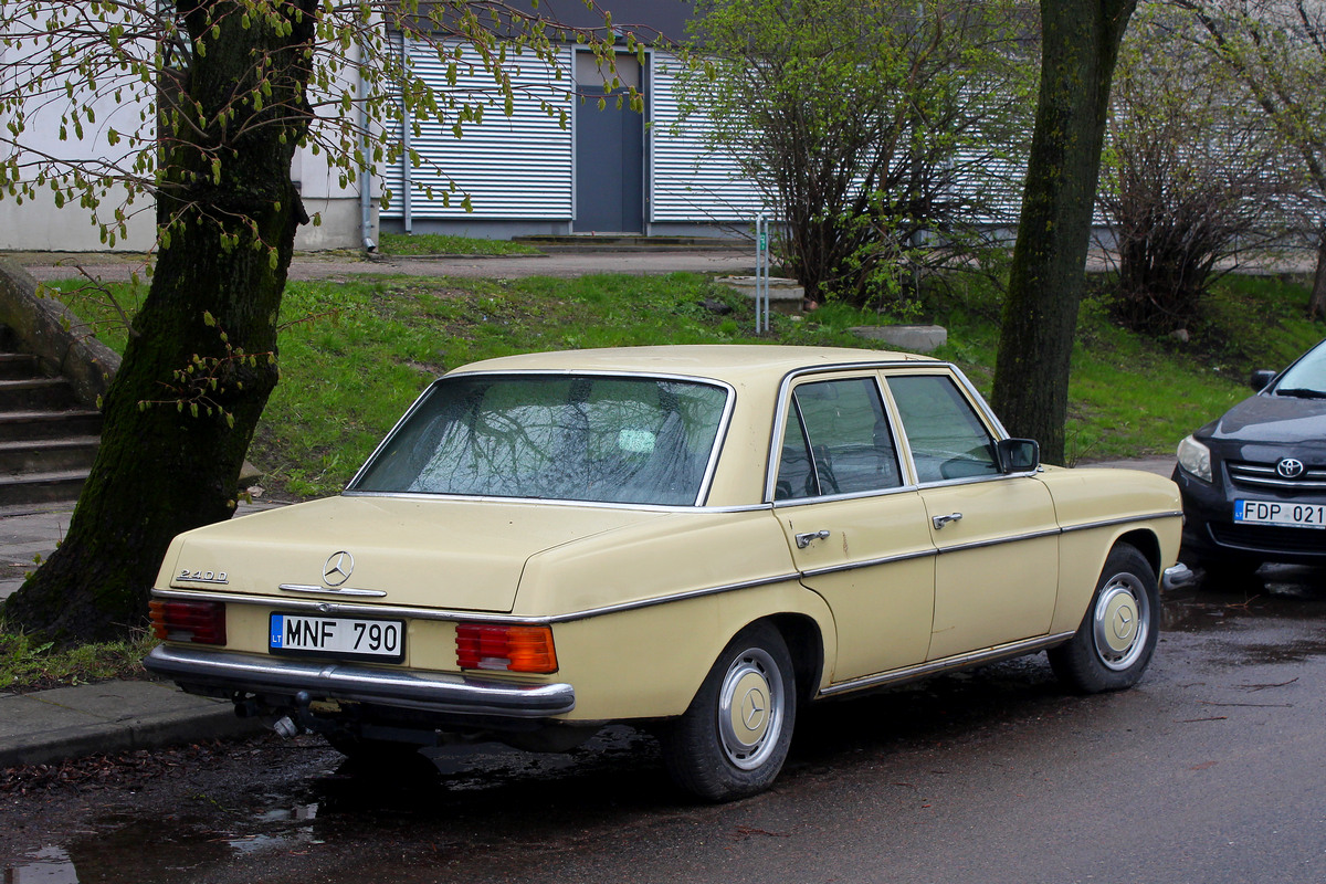Литва, № MNF 790 — Mercedes-Benz (W114/W115) '72-76