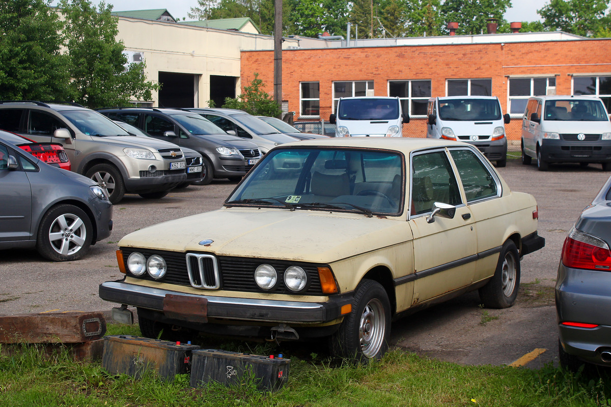 Литва, № (LT) U/N 0084 — BMW 3 Series (E21) '75-82