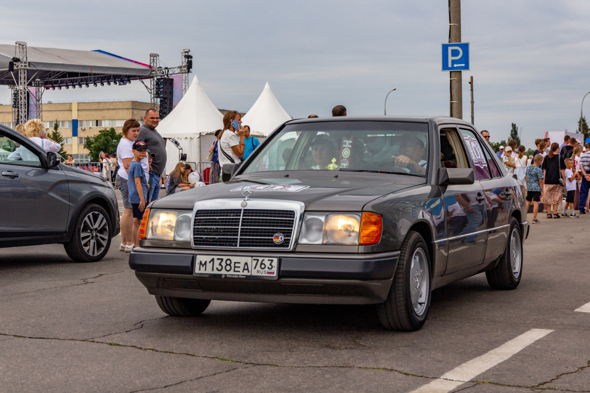 Самарская область, № М 138 ЕА 763 — Mercedes-Benz (W124) '84-96; Самарская область — IV ретро-фестиваль "Жигули"
