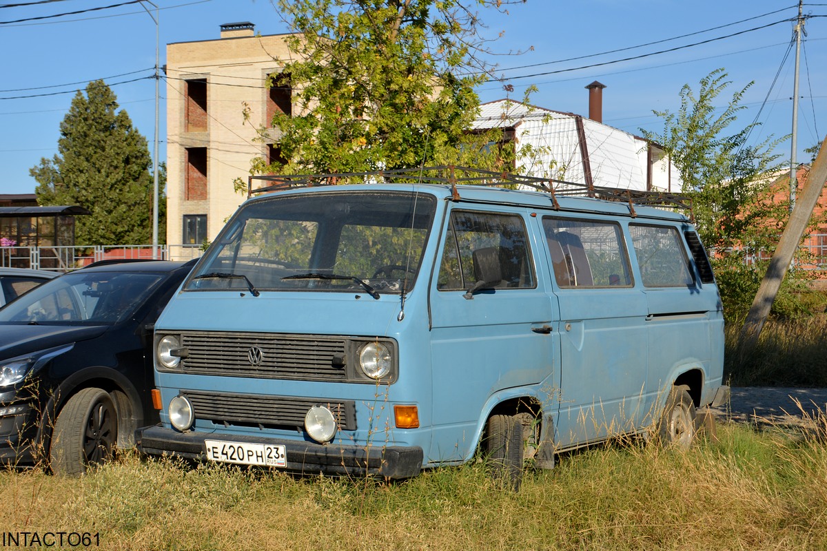 Краснодарский край, № Е 420 РН 23 — Volkswagen Typ 2 (Т3) '79-92