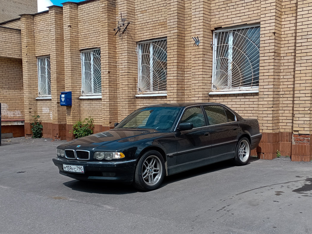 Московская область, № М 159 УС 790 — BMW 7 Series (E38) '94-01