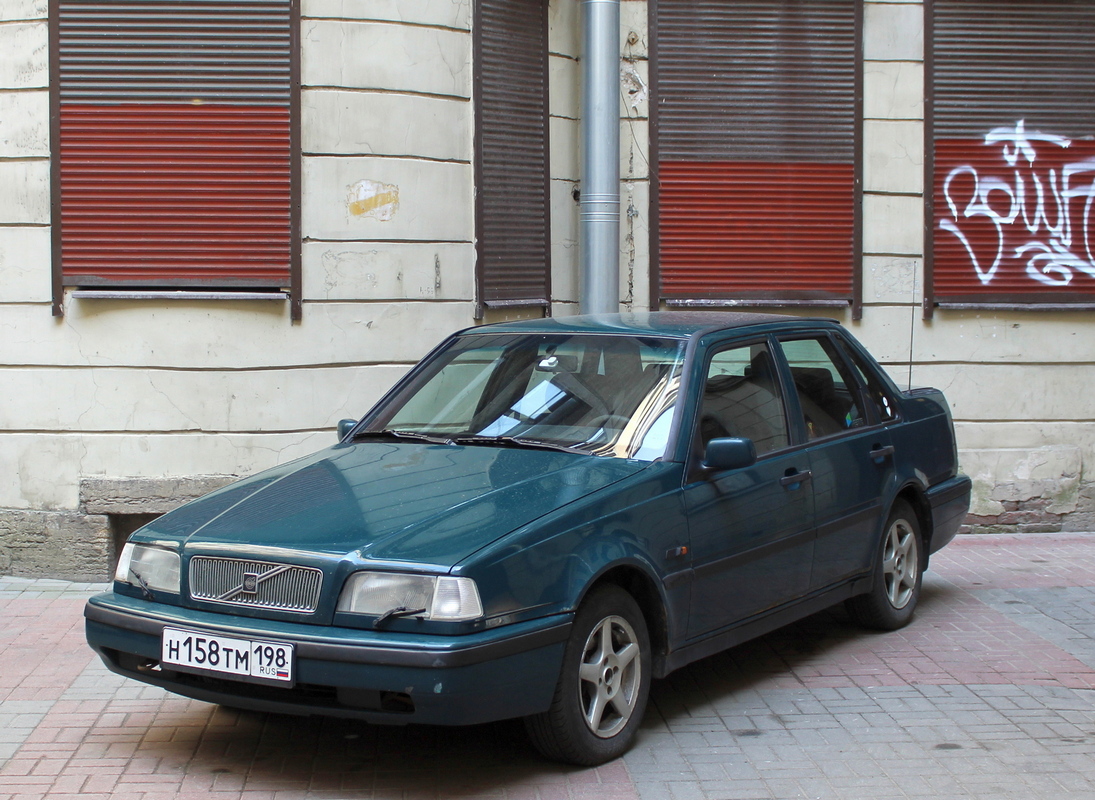 Санкт-Петербург, № Н 158 ТМ 198 — Volvo 460 '88–97