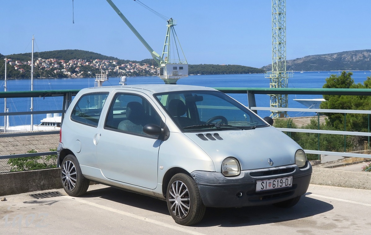 Хорватия, № ŠI 619-DJ — Renault Twingo (IG) '93-03