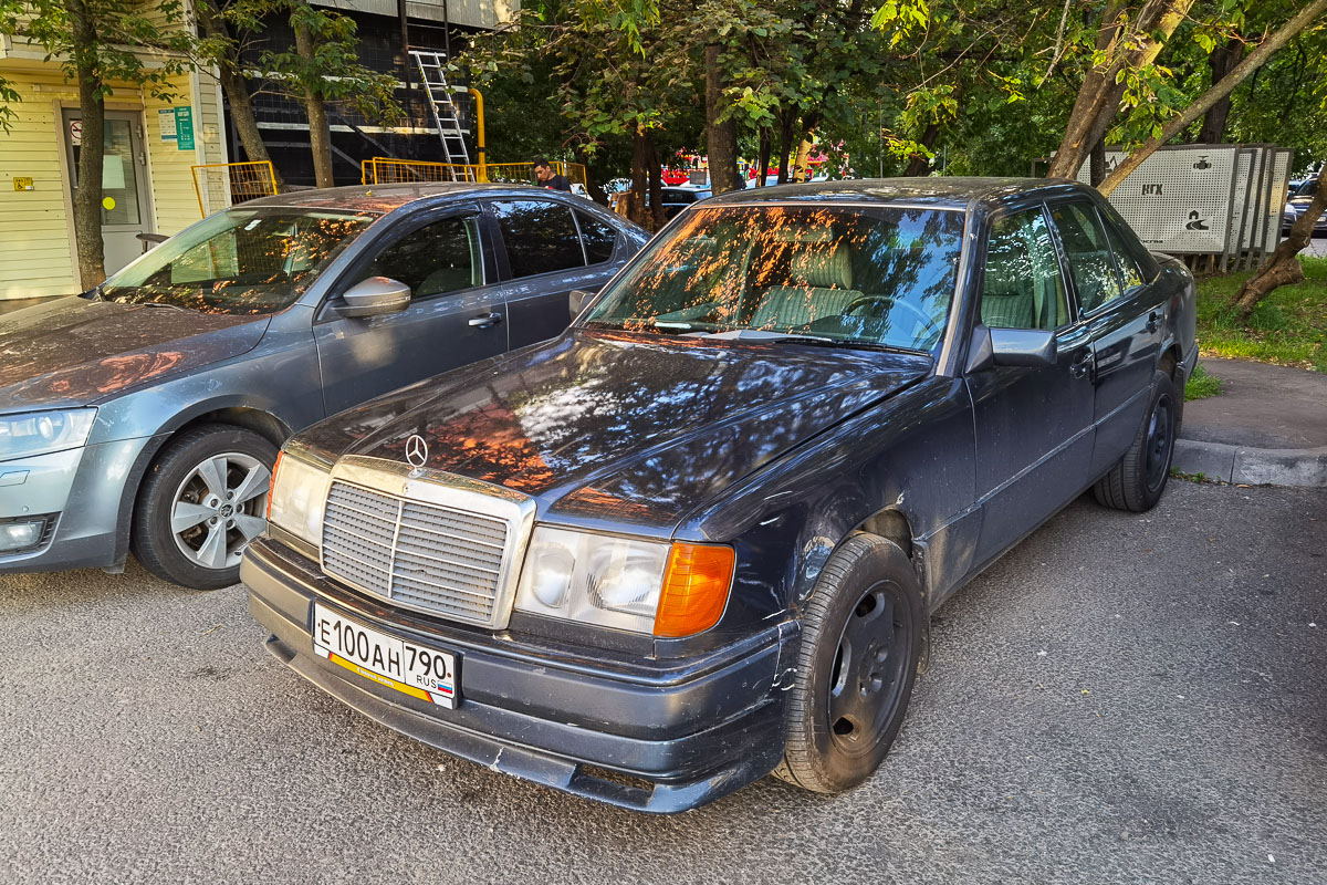 Московская область, № Е 100 АН 790 — Mercedes-Benz (W124) '84-96