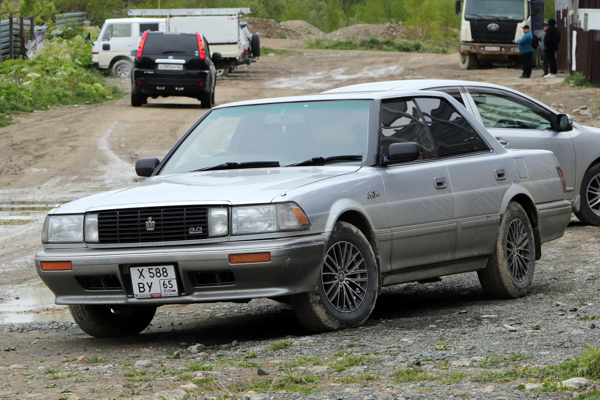 Сахалинская область, № Х 588 ВУ 65 — Toyota Crown (S130) '87-91