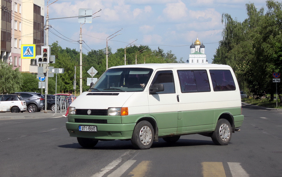 Эстония, № 071 BBO — Volkswagen Caravelle (T4) '90-03