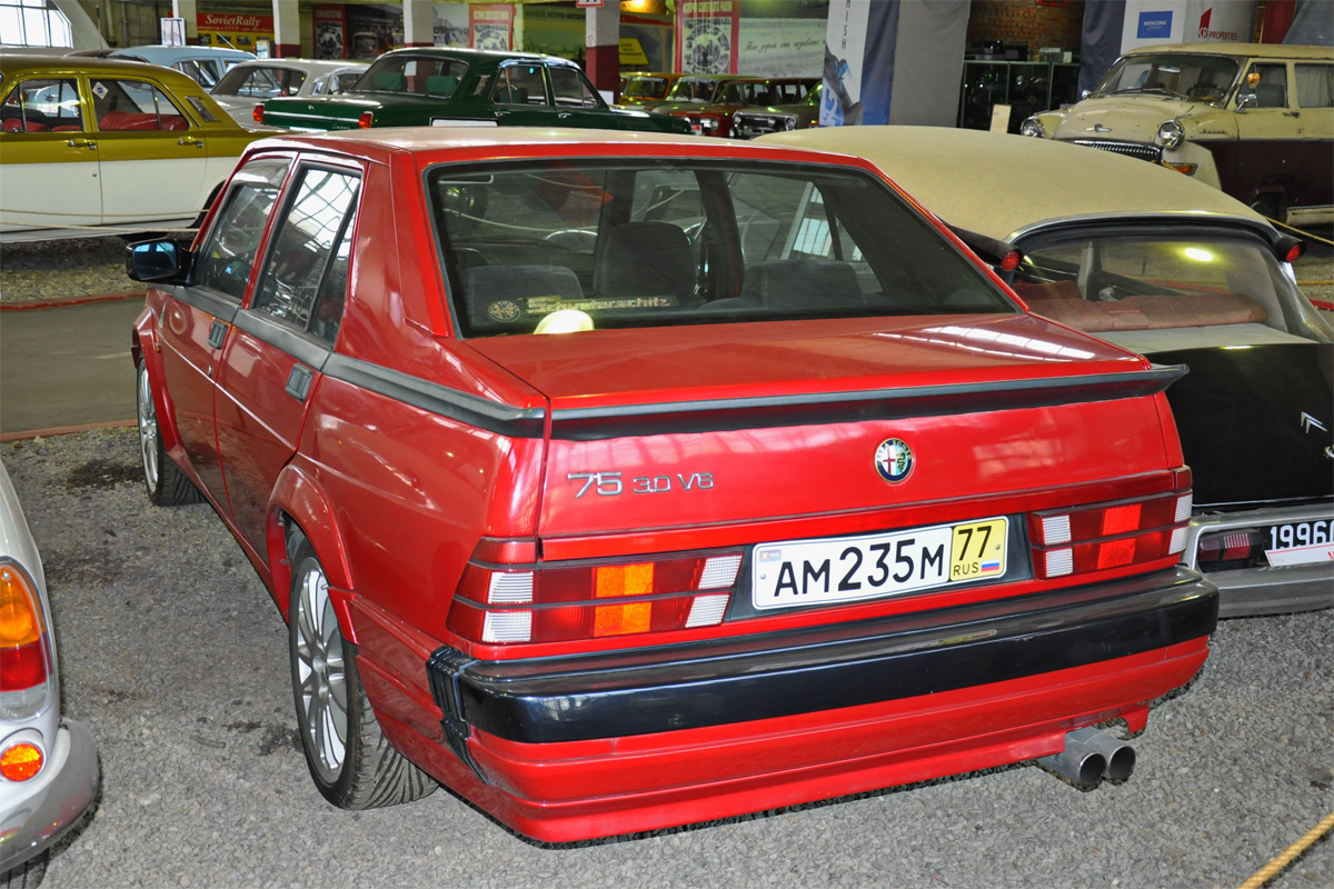 Москва, № АМ 235 М 77 — Alfa Romeo 75 '85-92