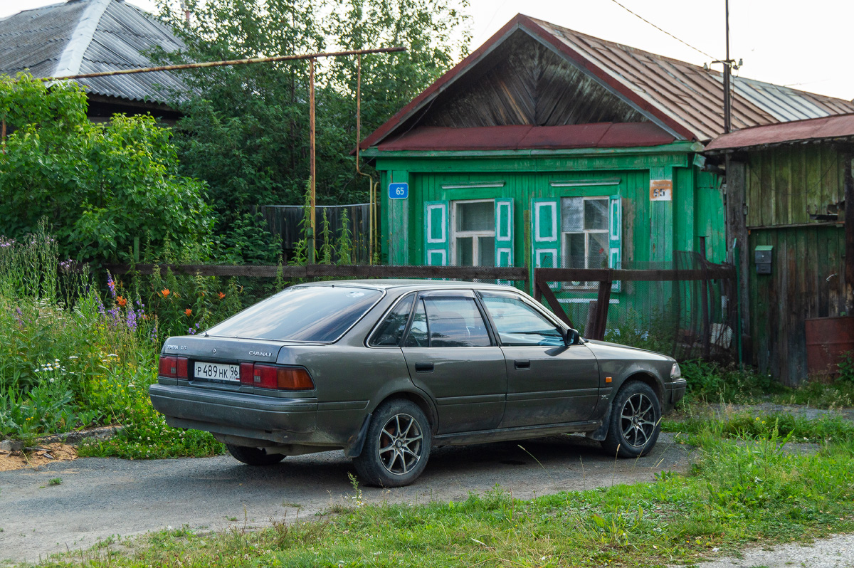 Свердловская область, № Р 489 НК 96 — Toyota Carina II (T170) '88-92