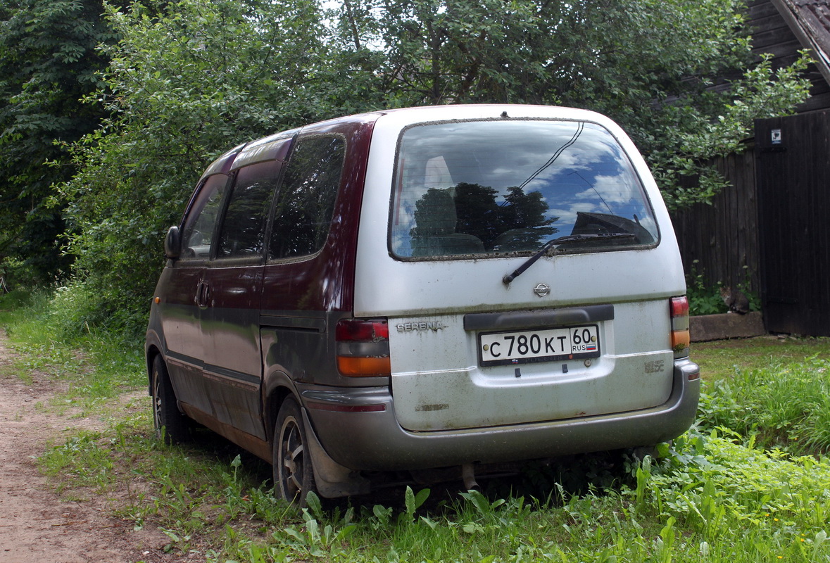 Псковская область, № С 780 КТ 60 — Nissan Serena (C23) '91-00