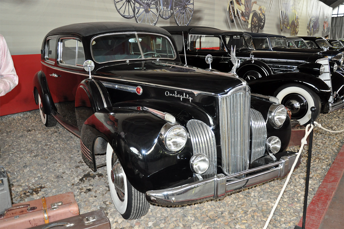 Москва, № Е 701 НТ 190 — Packard 180 '40-42