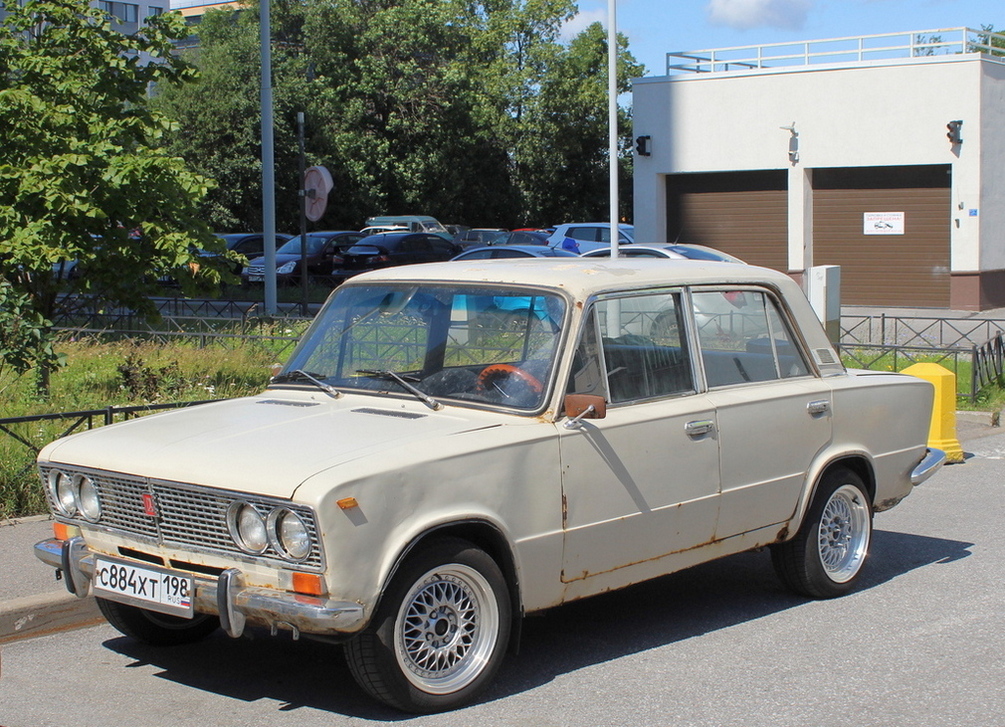 Санкт-Петербург, № С 884 ХТ 198 — ВАЗ-2103 '72-84