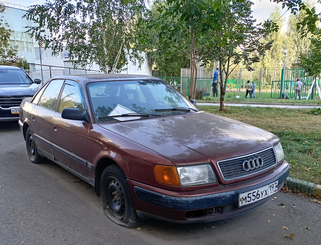 Москва, № М 556 УХ 197 — Audi 100 (C4) '90-94