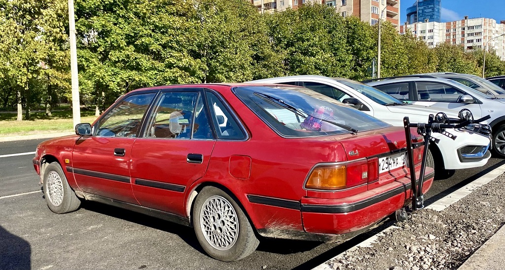 Карелия, № М 254 НА 10 — Toyota Carina (T170) '88-92