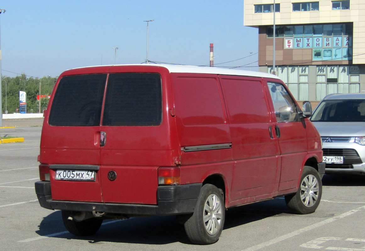 Ленинградская область, № К 005 МХ 47 — Volkswagen Typ 2 (T4) '90-03