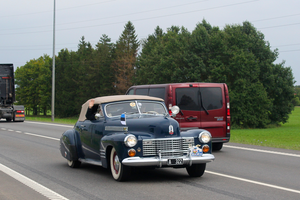 Эстония, № A 322 — Cadillac Series 62 (1G) '40-41; Литва — Baltijos kelias 35