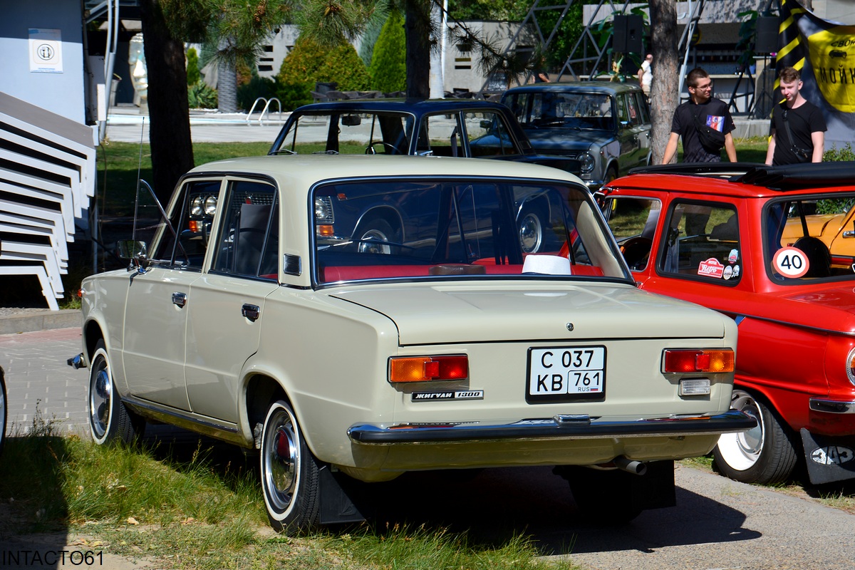 Ростовская область, № С 037 КВ 761 — ВАЗ-21011 '74-83; Ростовская область — Retro Motor Show_2024_Сентябрь