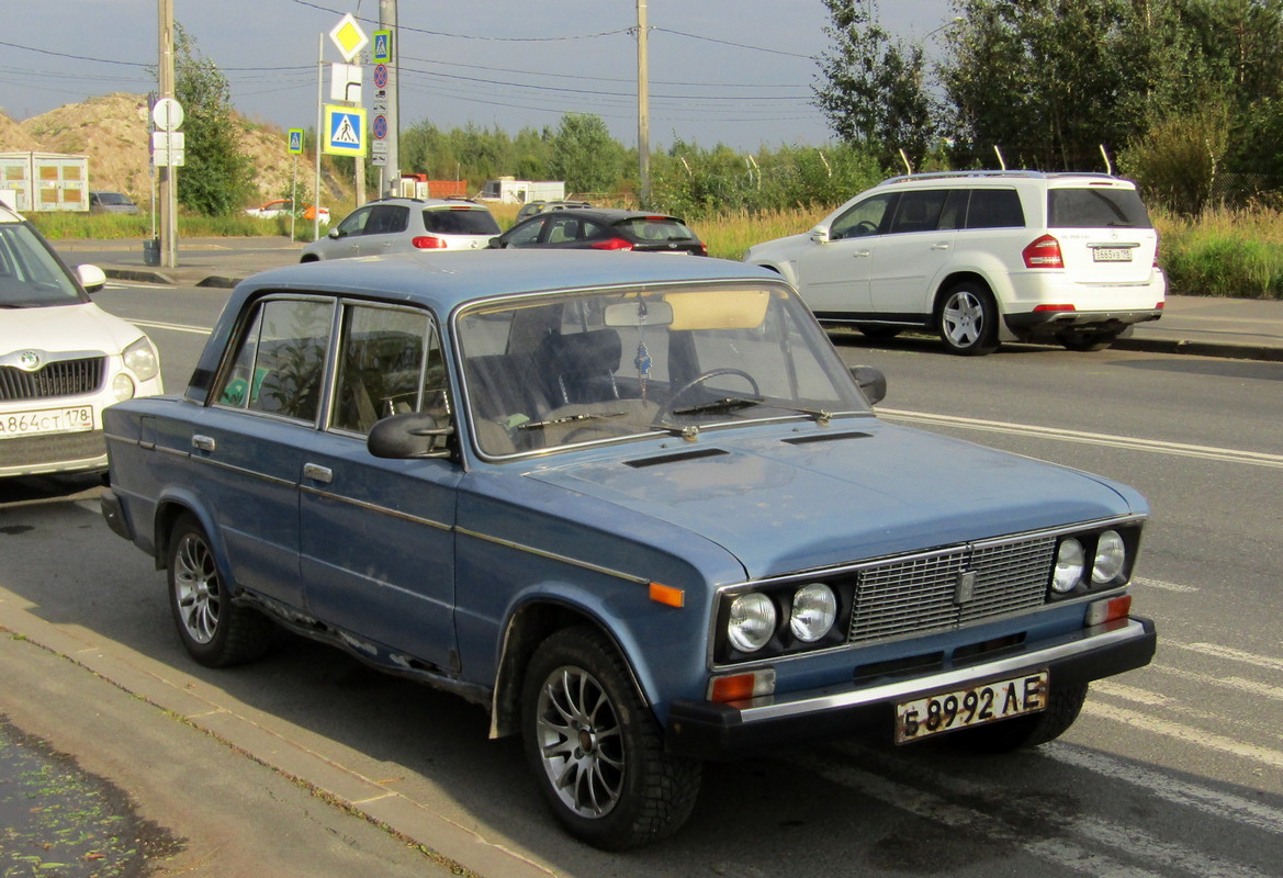 Санкт-Петербург, № Б 8992 ЛЕ — ВАЗ-2106 '75-06