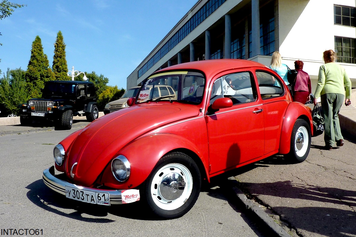 Ростовская область, № У 303 ТА 61 — Volkswagen Käfer 1200L/1600i '74-04; Ростовская область — Retro Motor Show_2010_Сентябрь