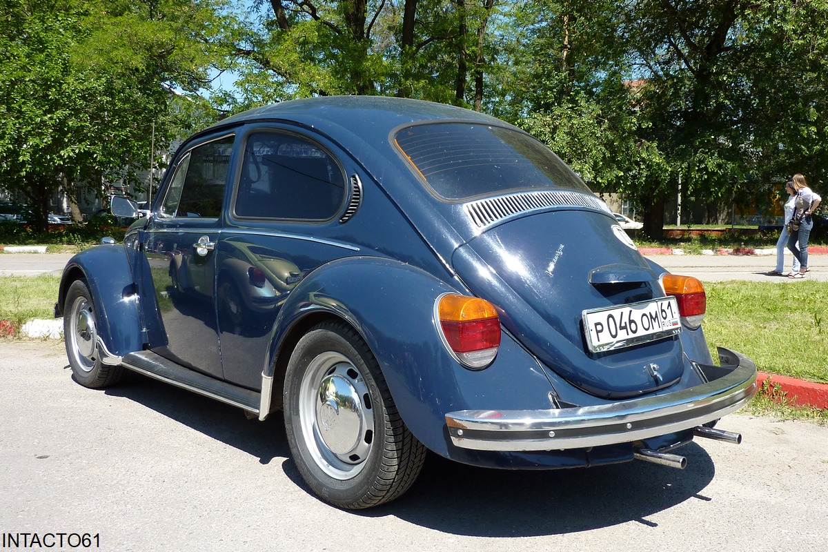 Ростовская область, № Р 046 ОМ 61 — Volkswagen Käfer (общая модель); Ростовская область — Retro Motor Show_2010_Июнь