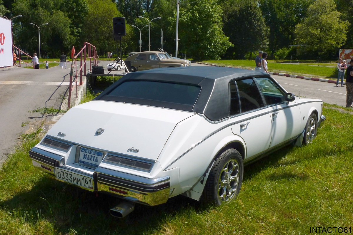 Ростовская область, № О 333 ММ 161 — Cadillac Seville (2G) '79-85; Ростовская область — Retro Motor Show_2011