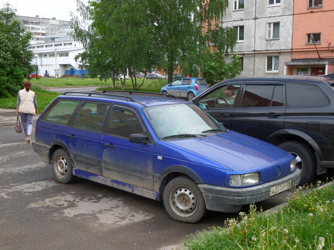 Вологодская область, № А 251 ХР 35 — Volkswagen Passat (B3) '88-93