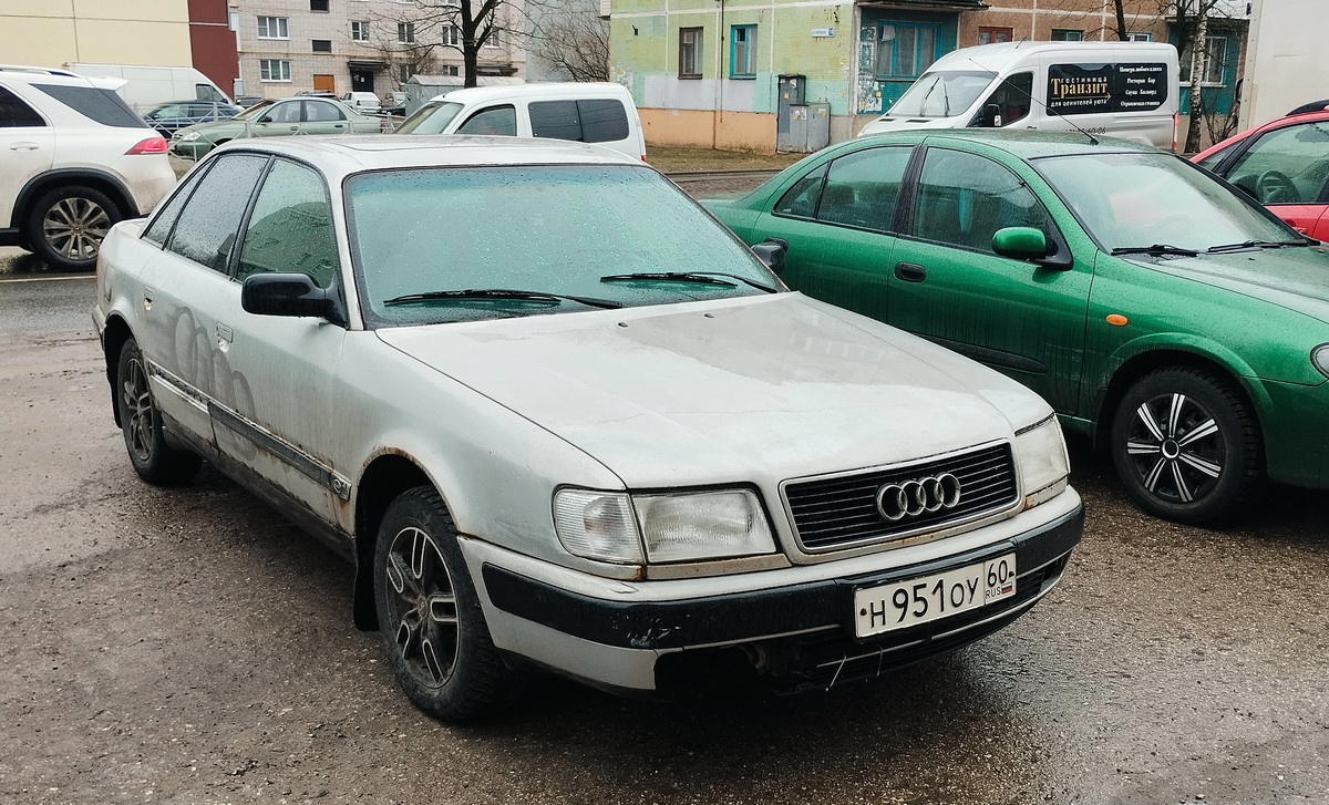 Псковская область, № Н 951 ОУ 60 — Audi 100 (C4) '90-94