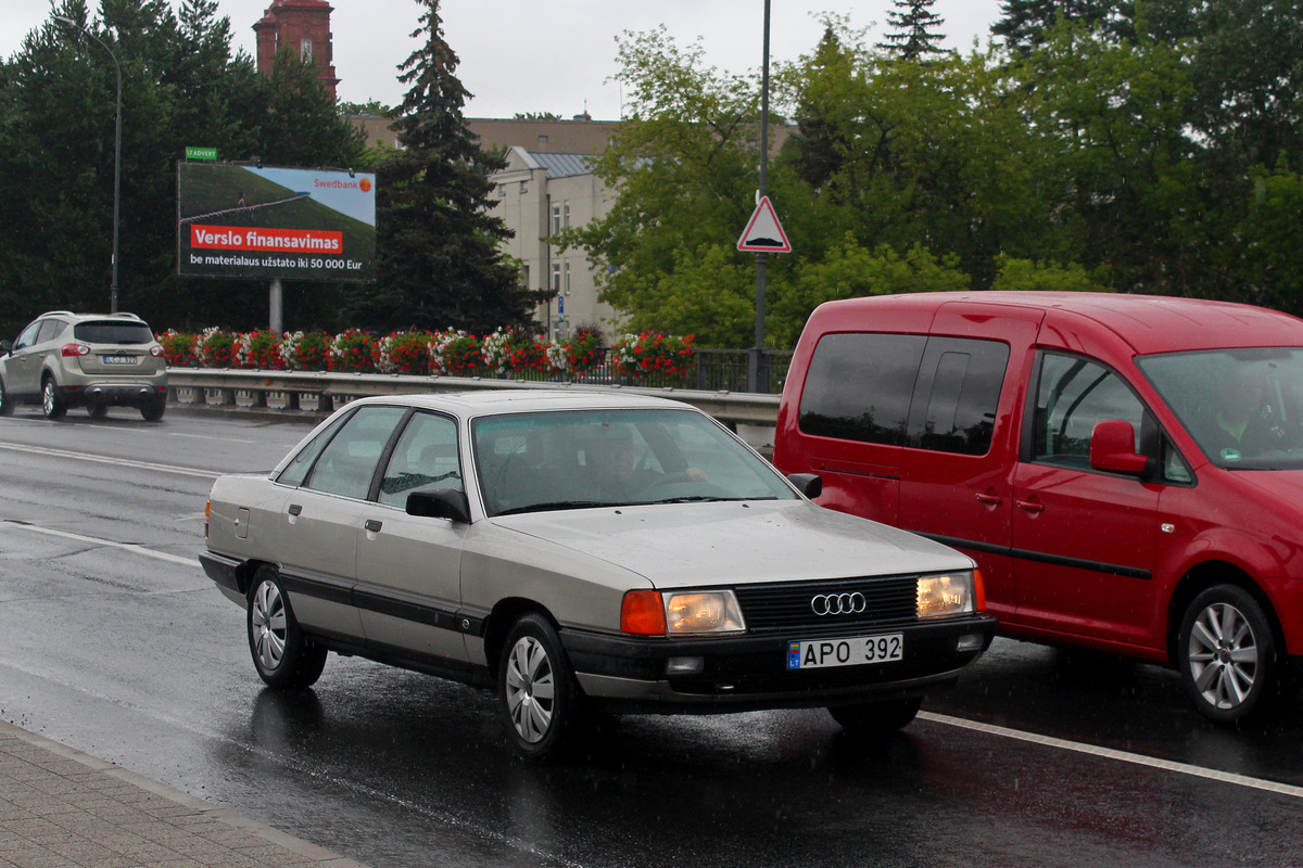 Литва, № APO 392 — Audi 100 (C3) '82-91