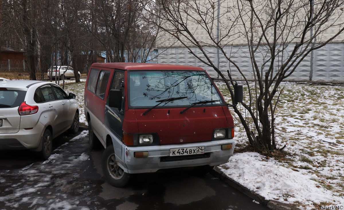 Красноярский край, № К 434 ВХ 24 — Mitsubishi Delica '79–94