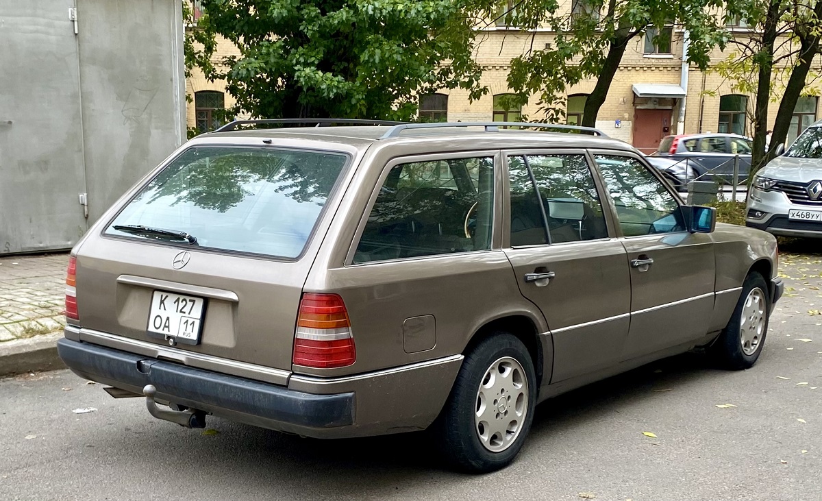 Коми, № К 127 ОА 11 — Mercedes-Benz (S124) '86-96