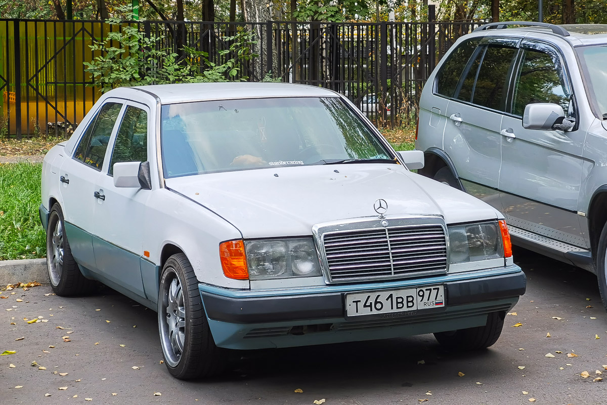 Москва, № Т 461 ВВ 977 — Mercedes-Benz (W124) '84-96