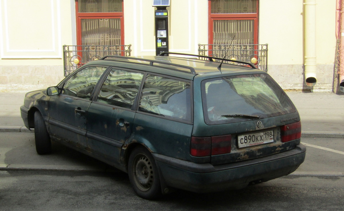 Санкт-Петербург, № С 890 КХ 198 — Volkswagen Passat (B4) '93-97