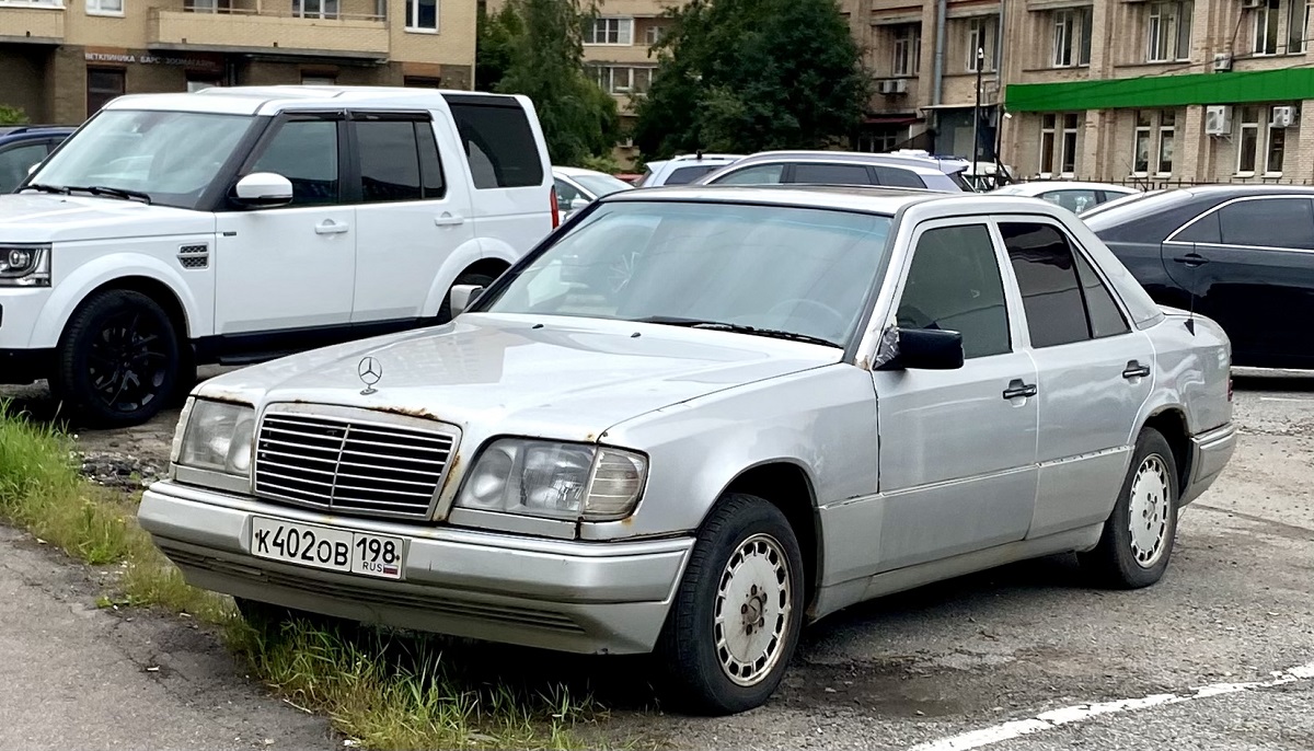 Санкт-Петербург, № К 402 ОВ 198 — Mercedes-Benz (W124) '84-96