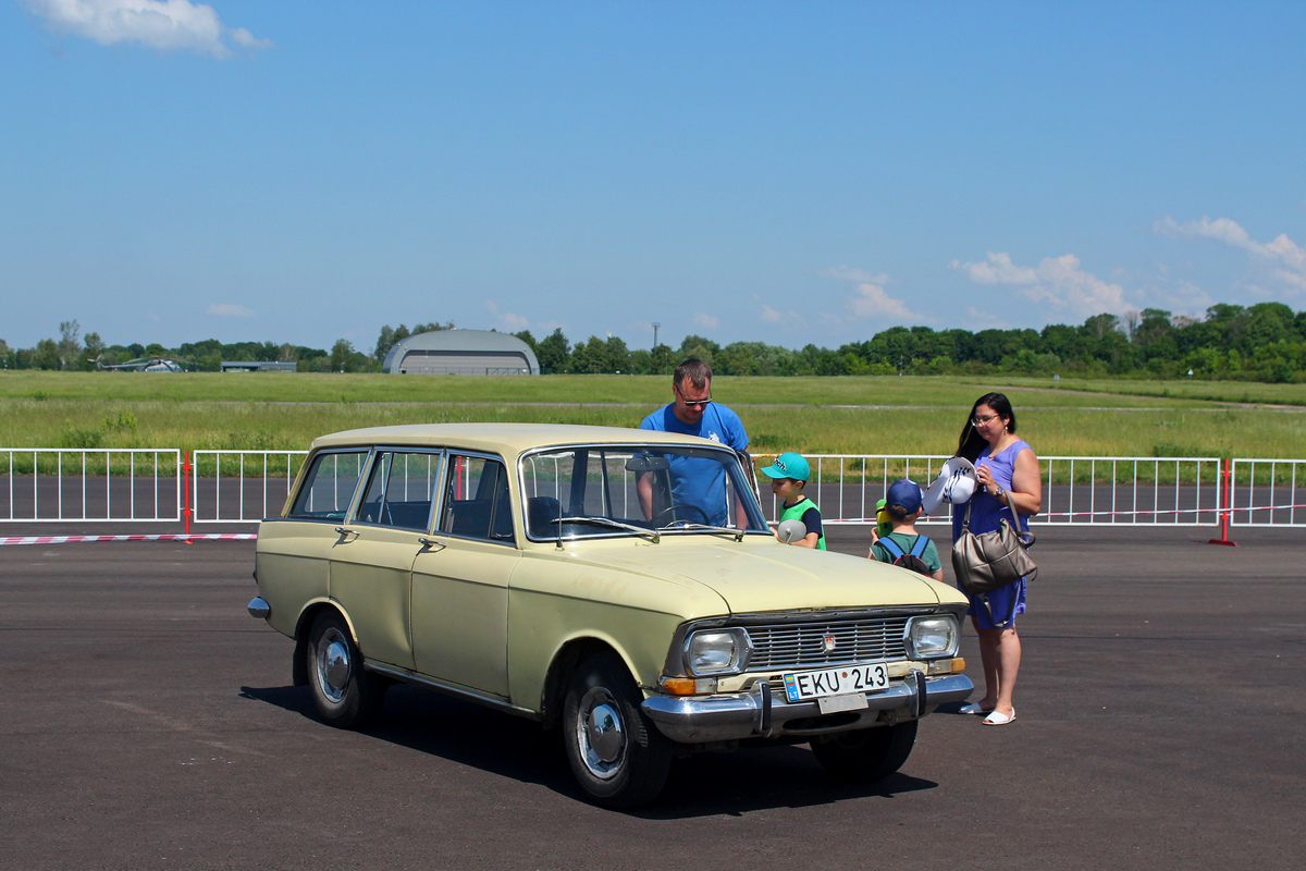 Литва, № EKU 243 — Москвич-427ИЭ '69-76; Литва — Retro mugė 2024