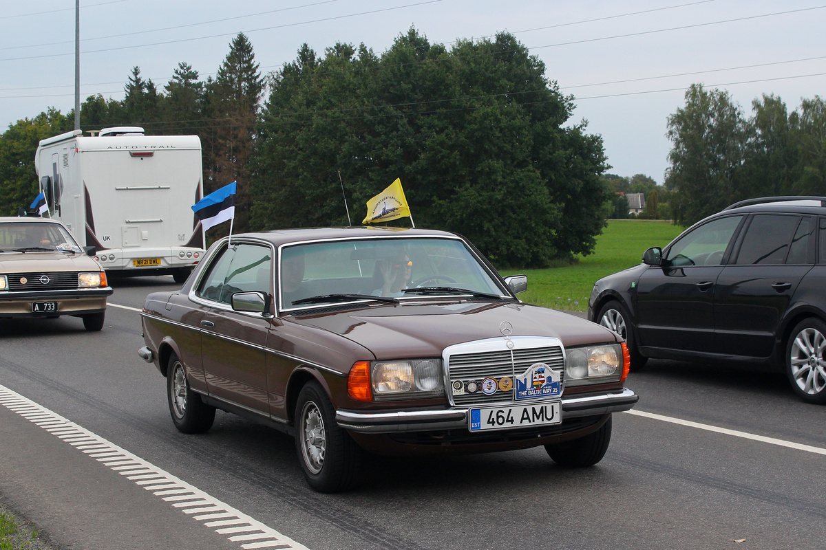 Эстония, № 464 AMU — Mercedes-Benz (C123) '77-86; Литва — Baltijos kelias 35