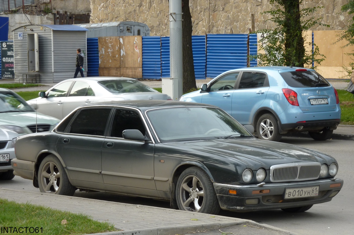 Ростовская область, № В 010 УН 61 — Jaguar XJ (Series IV) '94-03