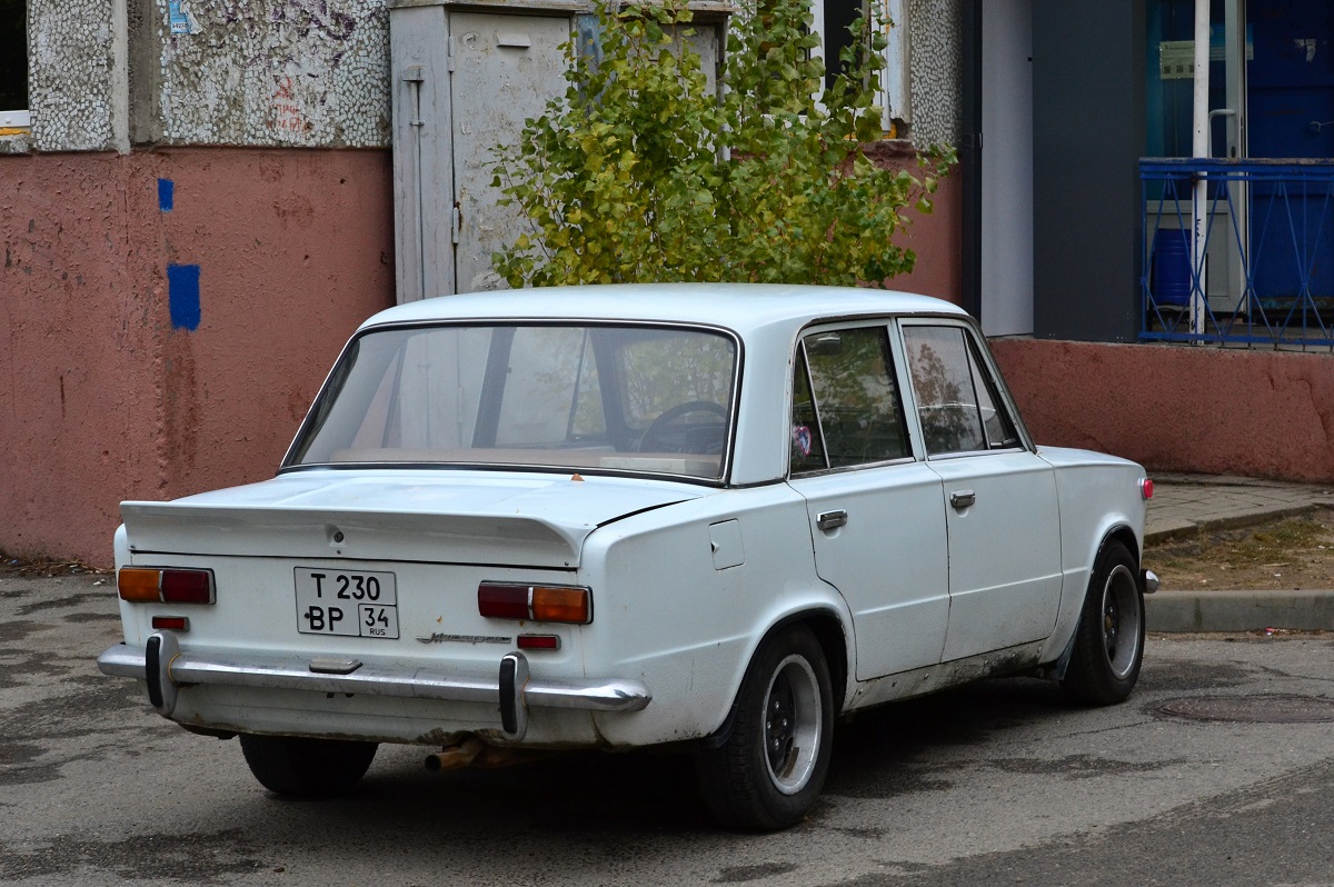 Волгоградская область, № Т 230 ВР 34 — ВАЗ-21011 '74-83