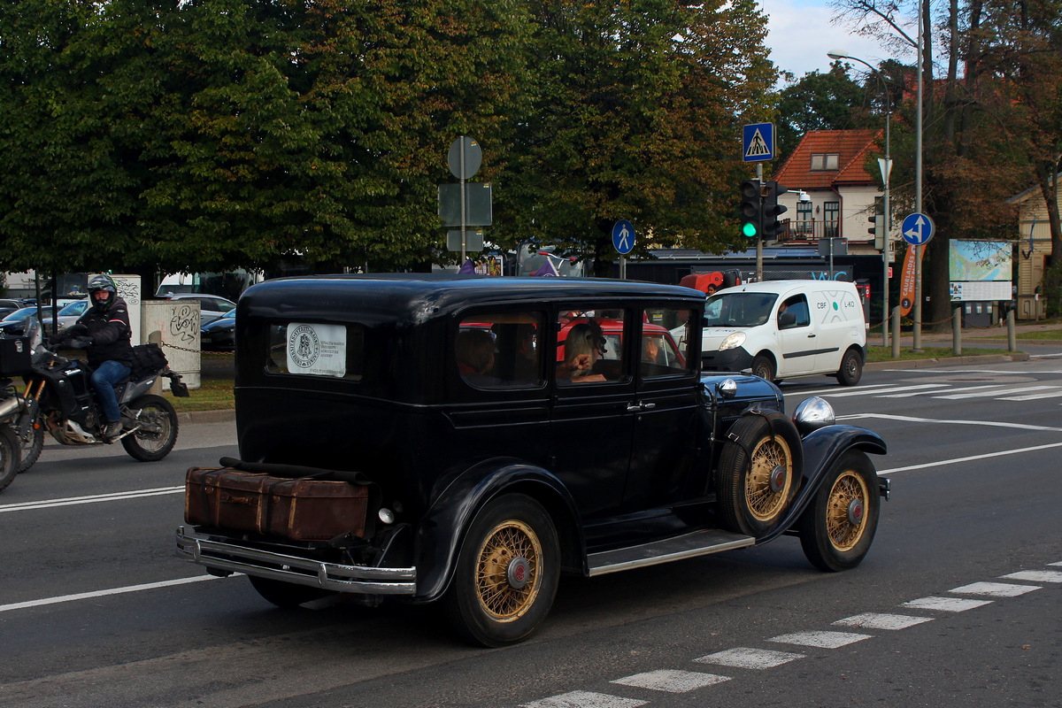 Литва, № 61710VA — REO (Общая модель); Латвия — Retro Jūrmala 25