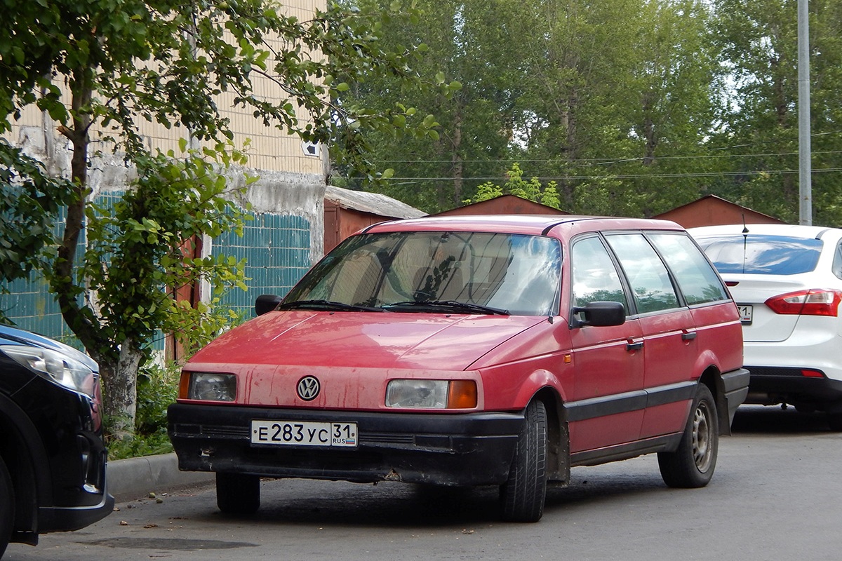 Белгородская область, № Е 283 УС 31 — Volkswagen Passat (B3) '88-93