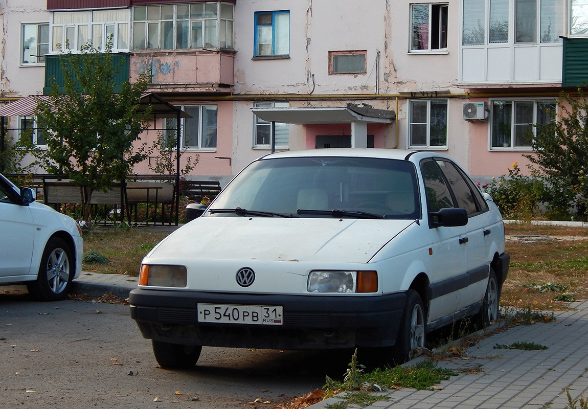 Белгородская область, № Р 540 РВ 31 — Volkswagen Passat (B3) '88-93