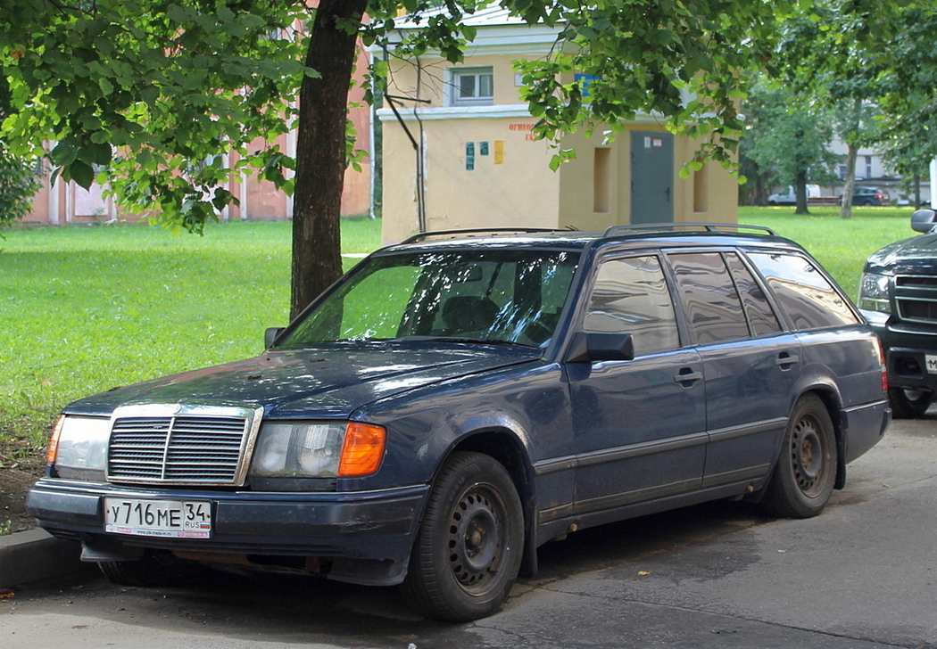 Волгоградская область, № У 716 МЕ 34 — Mercedes-Benz (S124) '86-96