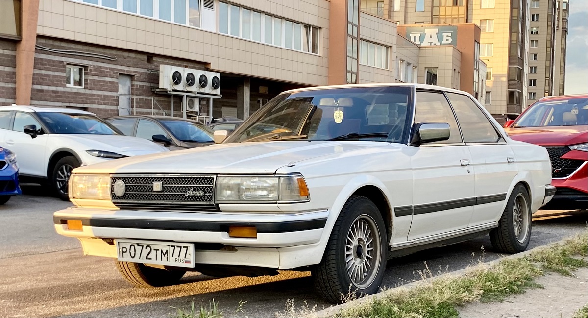 Москва, № Р 072 ТМ 777 — Toyota Chaser (Х70) '84-88